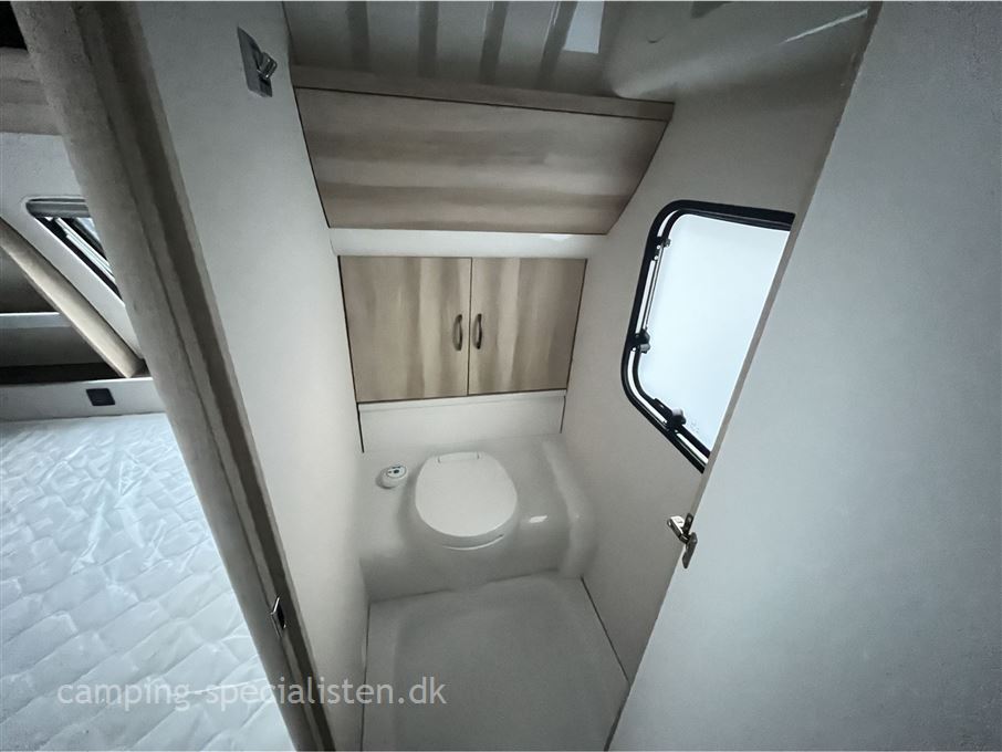 Hobby De Luxe 560 KMFe